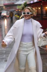ASLEY ROBERTS Leaves Heart Breakfast in London 02/08/2024