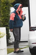 BILLIE LEE Wakes up at Tom Sandoval