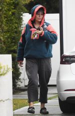 BILLIE LEE Wakes up at Tom Sandoval