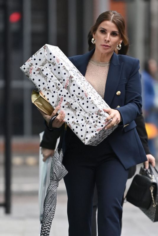 COLEEN ROONEY Arrives at Julie Perry