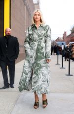 DEVON WINDSOR Arrives at Jason Wu Fashion Show in New York 02/11/2024