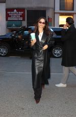 EMILY RATAJKOWSKI Arrives at Tory Burch Fashion Show in New York 02/12/2024
