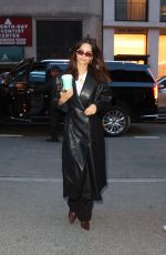 EMILY RATAJKOWSKI Arrives at Tory Burch Fashion Show in New York 02/12/2024
