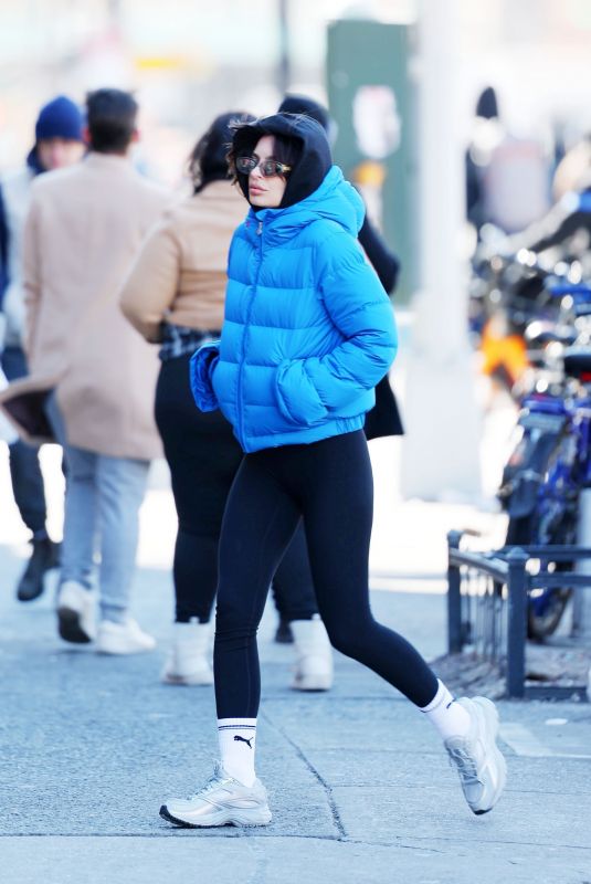 EMILY RATAJKOWSKI Out and About in New York 02/14/2024