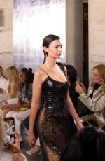 EMILY RATAJKOWSKI Walks Runway at Tory Burch Fashion Show in New York 02/12/2024
