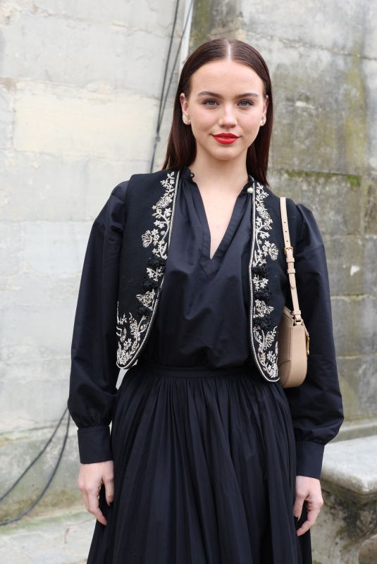 EMMA BROOKS at Christian Dior Show at Paris Fashion Week 02/27/2024