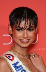 EVE GILLES at Dune: Part Two Premiere at Le Grand Rex in Paris 02/12/2024