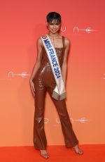 EVE GILLES at Dune: Part Two Premiere at Le Grand Rex in Paris 02/12/2024