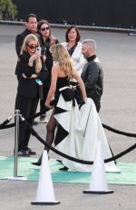 HEIDI KLUM Arrives at People