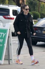 JENNIFER GARNER at a Bus Stop in Los Angeles 02/07/2024