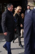KATE MOSS Out at Fashion Week in Paris 02/28/2024