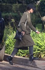 KATHERINE SCHWARZENEGGER Check on Their New House in Brentwood 02/09/2024