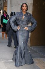 KELLY ROWLAND Out and About in New York 02/15/2024