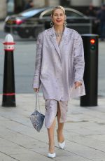 KELLY RUTHERFORD Arrives at Guildhall in London 02/16/2024