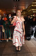 KELLY RUTHERFORD Arrives at Tommy Hilfiger Show at New York Fashion Week 02/09/2024