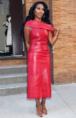 KENYA MOORE Leaves Tamron Hall Show in New York 02/06/2024