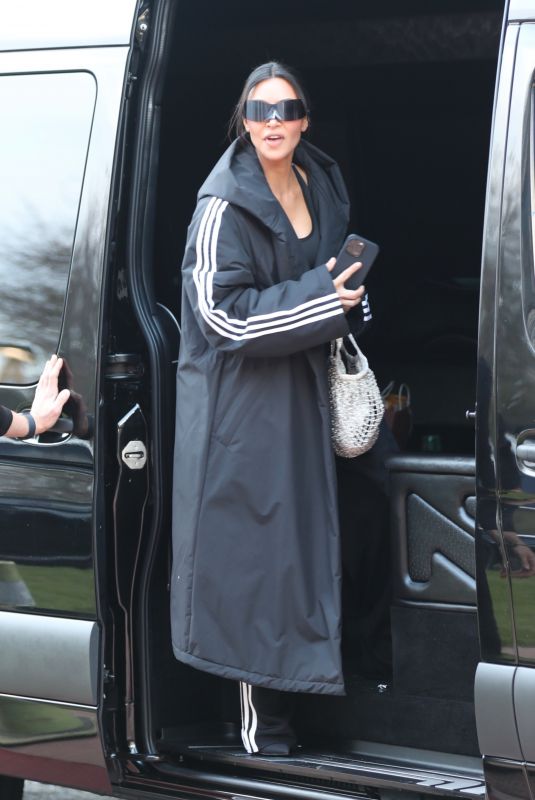 KIM KARDASHIAN Arrives at Her Son’s Basketball Game at Sports Academy in Thousand Oaks 02/16/2024