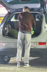 KRISTEN BELL Out for Grocery Shopping in Los Angeles 02/26/2024