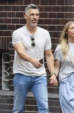 LEANN RIMES Out in Sydney