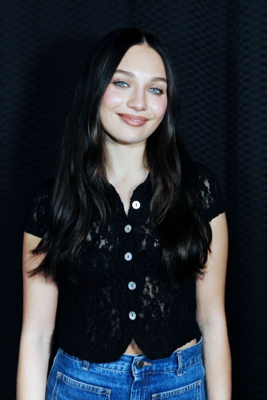 MADDIE ZIEGLER at Fitting In Opening Weekend in Hollywood 02/03/2024