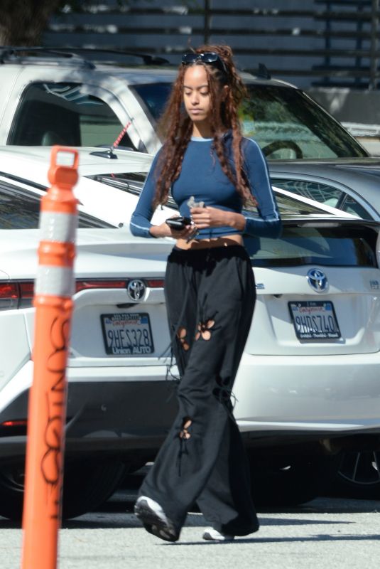 MALI OABAMA Shopping at CVS in Los Angeles 02/08/2024
