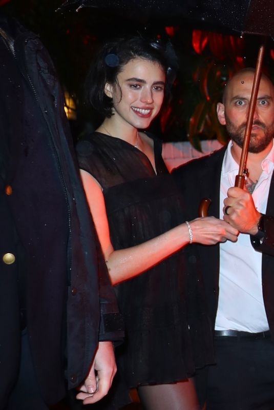 MARGARET QUALLEY Arrives at Gucci