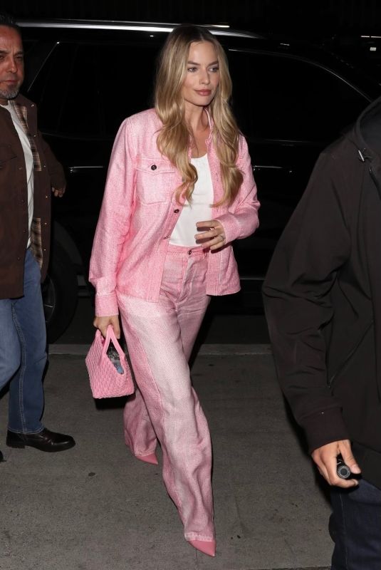 MARGOT ROBBIE Arrives at Barbie Screening at Writers Guild in Beverly Hills 02/13/2024