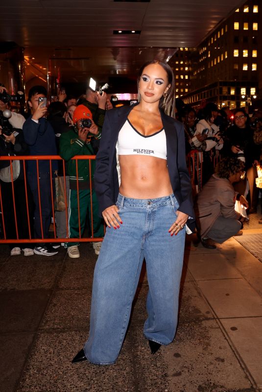 MMARIA BELTRE Arrives at Tommy Hilfiger Show at New York Fashion Week 02/09/2024