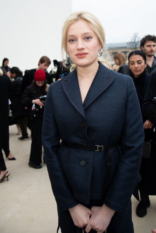 NADIA TERESZKIEWICZ Arrives at Christian Dior Fashion Show at Paris Fashion Week 02/27/2024
