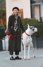 NAOMI WATSS on the Set of The Friend in New York 02/06/2024