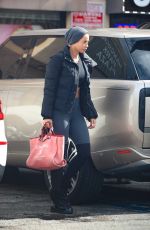 NICOLE MURPHY Heading to a Hair Salon 02/13/2024