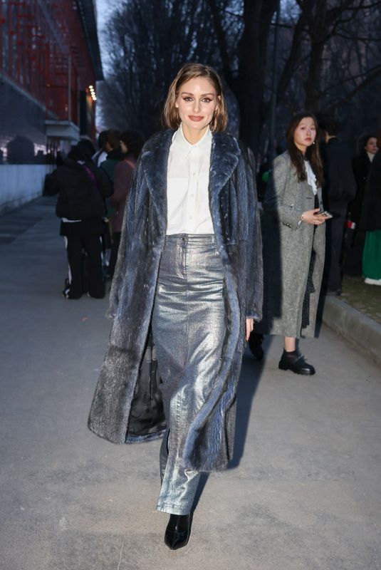 OLIVIA PALERMO Out and About in Milan 02/21/2024