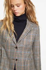 OLIVIA VINTEN for Carolina Herrera Winter/spring 2024