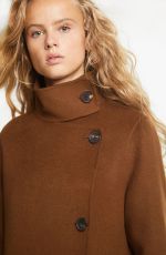 OLIVIA VINTEN for Carolina Herrera Winter/spring 2024