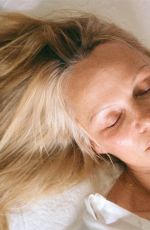 PAMELA ANDERSON for Sonsie Skin Campaign 2024