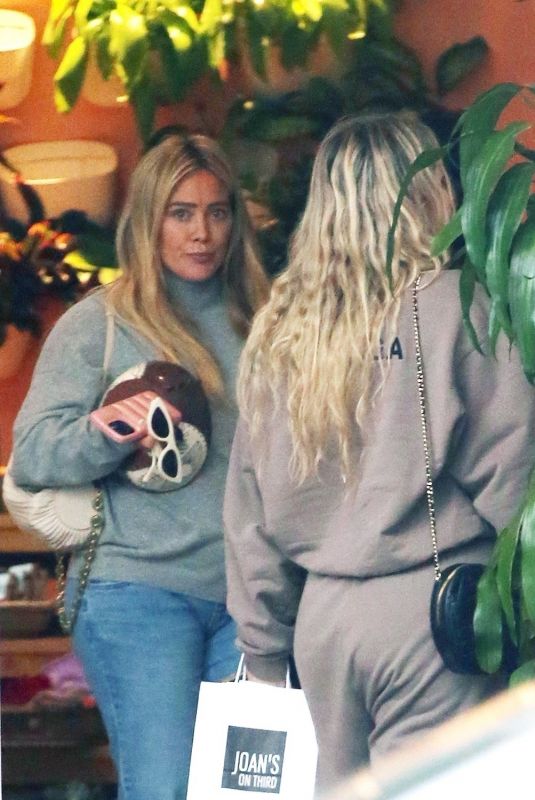 Pregnant HILARY DUFF Shopping at Greenwood Shop at Ventura Place in Studio City 02/07/2024