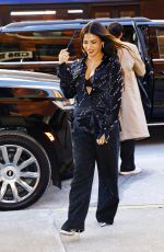 Pregnant JENNA DEWAN Arrives at Drew Barrymore Show in New York 20/20/2024