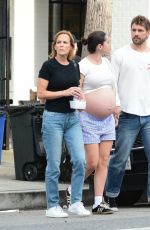 Pregnant NATALIE JOY and Nick Viall Out for Lunch in Los Angeles 01/31/2024