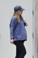 Pregnant SUKI WATERHOUSE Heading to a Gym in Los Angeles 02/02/2024