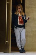 Pregnant SUKI WATERHOUSE Leaves a Gym in Los Angeles 02/22/2024