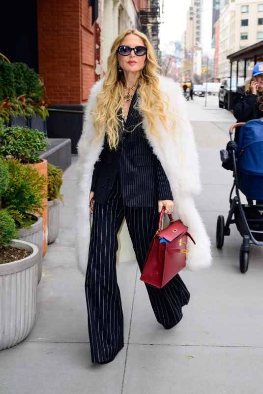 RACHEL ZOE Arrives at Her Hotel in New York 02/12/2024