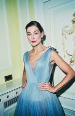 ROSAMUND PIKE - Backstage at BAFTA