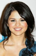 SELENA GOMEZ - The Ultimate Fan