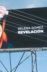 SELENA GOMEZ - The Ultimate Fan