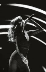 SELENA GOMEZ - The Ultimate Fan