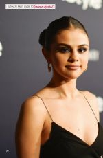SELENA GOMEZ - The Ultimate Fan