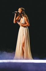 SELENA GOMEZ - The Ultimate Fan