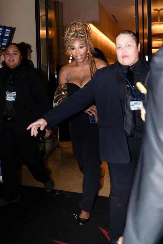 SERENA WILLIAMS Leaves 66th GRAMMY Awards Pre-GRAMMY Gala & GRAMMY Salute to Industry Icons Honoring Jon Platt in Beverly Hills 02/03/2024