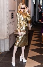 SOPHIE SUMNER Arrives at Christian Siriano Fall/Winter 2024 Show at New York Fashion Week 02/08/2024