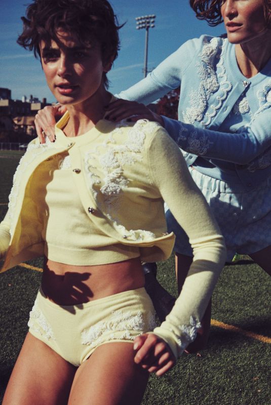 TAYLOR HILL for Elle Magazine, March 2024